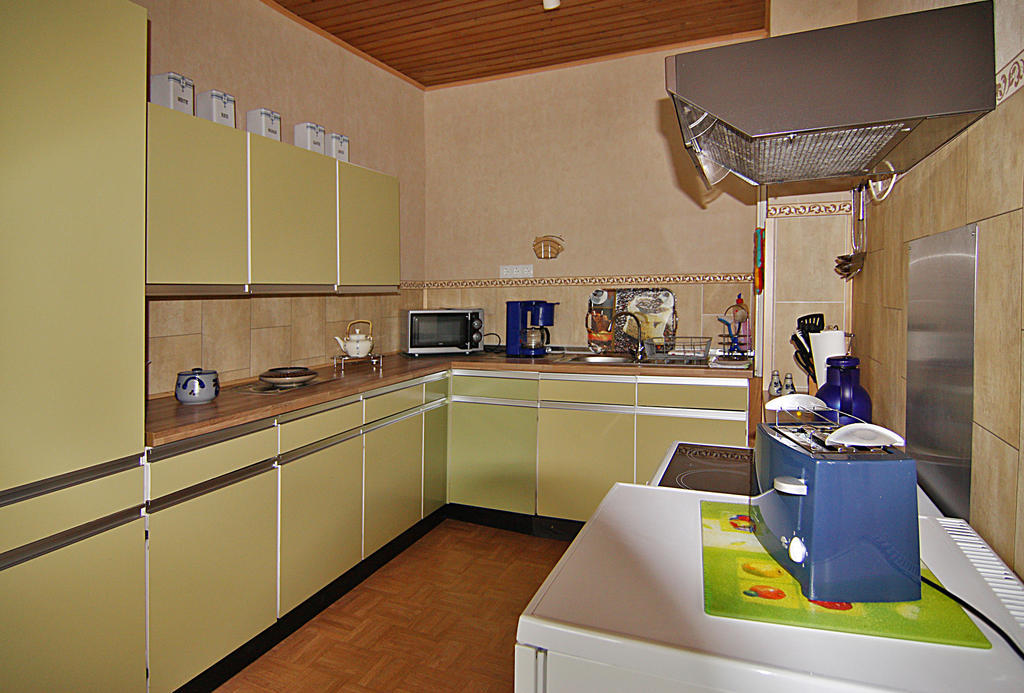Ferienwohnung Gerharz Hillscheid Habitación foto